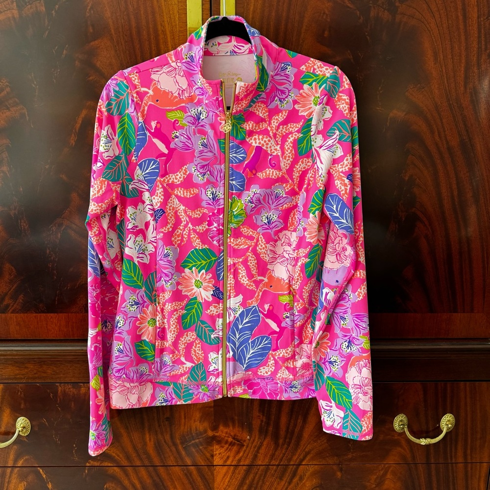 Lilly Pulitzer Luxletic Brittana UPF 50+ Jacket Pink Isle Best Of Friends - Picture 8 of 14